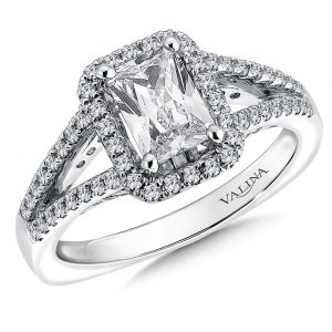 Emerald Cut Engagement Rings in Dallas Texas - Wholesale Diamonds in Dallas - Loose Diamonds 1