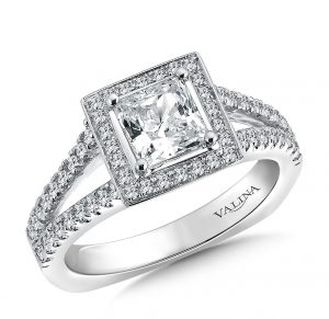 Princess_Cut_Split_Shank_Diamond_Engagement_Ring_in_Dallas_Texas_-_Wholesale_Diamonds_Dallas