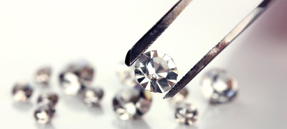 Round Diamonds VS Princess Diamonds- Shira Diamonds