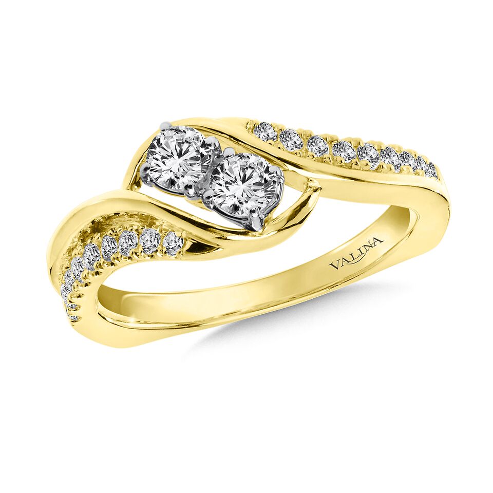 Yellow gold diamond wedding bands in Dallas texas - Wholesale Diamonds - Custom diamond rings in Dallas Texas 4